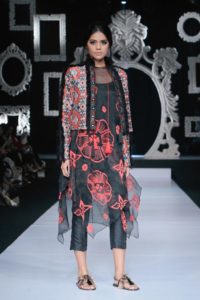 Denny Wirawan Kelana Runway 2017
